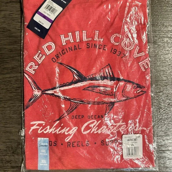 IZOD Men’s Red Hill Cove Graphic T-Shirt - Picture 3 of 3